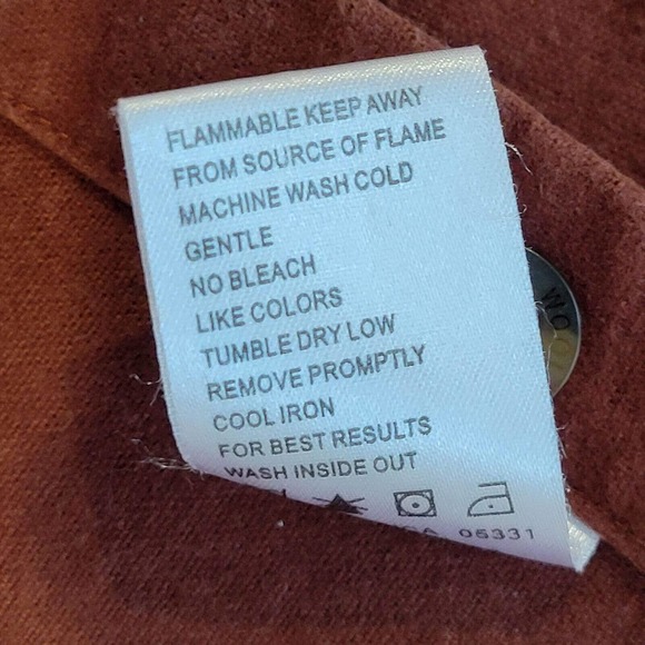 Woolrich Button Down Shirt Red Solid Cotton Long Sleeve Mens Large L Flannel - Picture 5 of 9